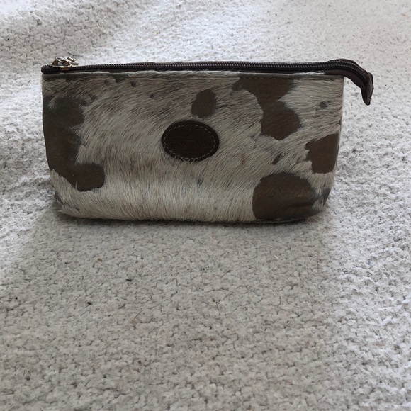 Tangaroa Handbags - Tangaroa fur, leather makeup 5x8 bag